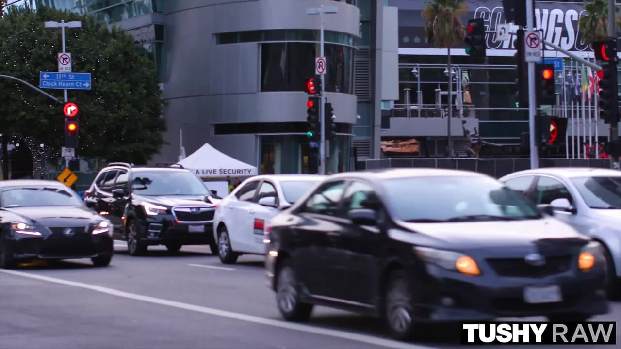 TUSHYRAW Her asshole has been puckering all day