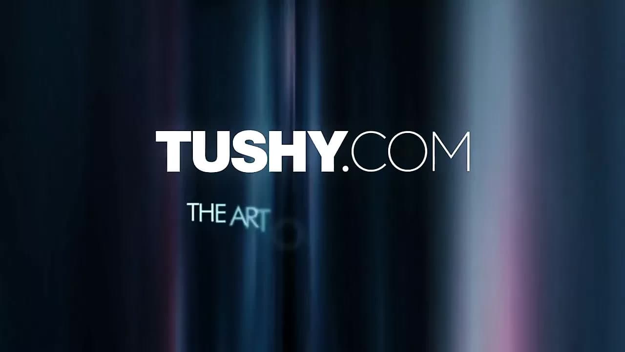 Tushy kız arkadaşım ve ben esnemek için seviyorum