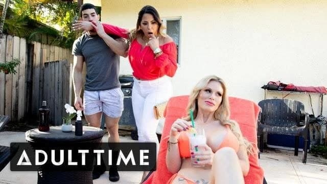 Korkuluk benim büyük baştankara sarışın öğretmen ile benim seksi üvey
