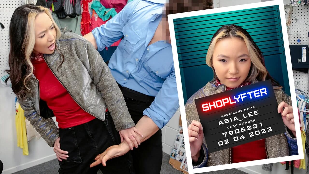 Minik Asyalı hatun Asia Lee güvenlik görevlisinin yarağını almadan önce sorgulanıyor - shoplyfter