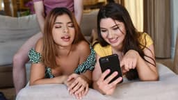 College-couple