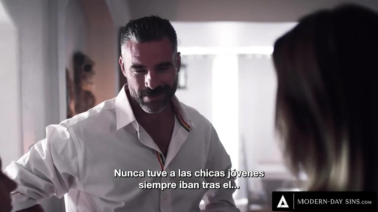 MODERN-DAY SINS - Naughty Anny Aurora Sneaks Off To Bang Her BFF's Stepdad SPANISH SUBTITLES