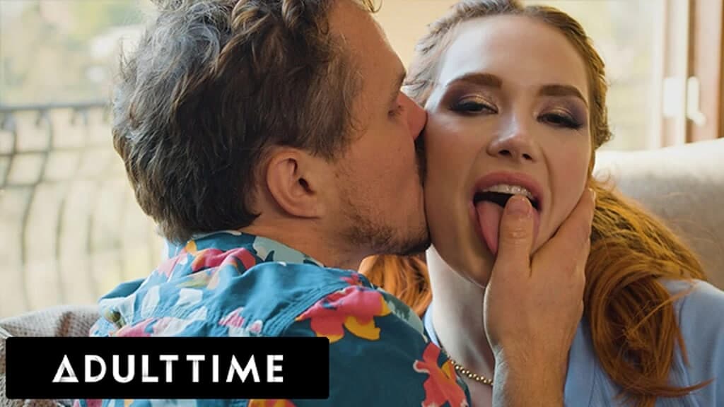 ADULT TIME - kızıl saçlı pawg Siri Dahl en iyi arkadaşı Robby Apples tarafından vibratörle sikiliyor ve tapıyor!
