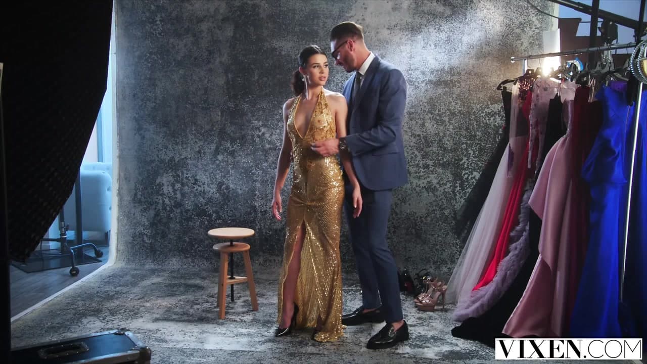 Vixen – kylie moda modeli tasarımcıya her yönden ilham veriyor