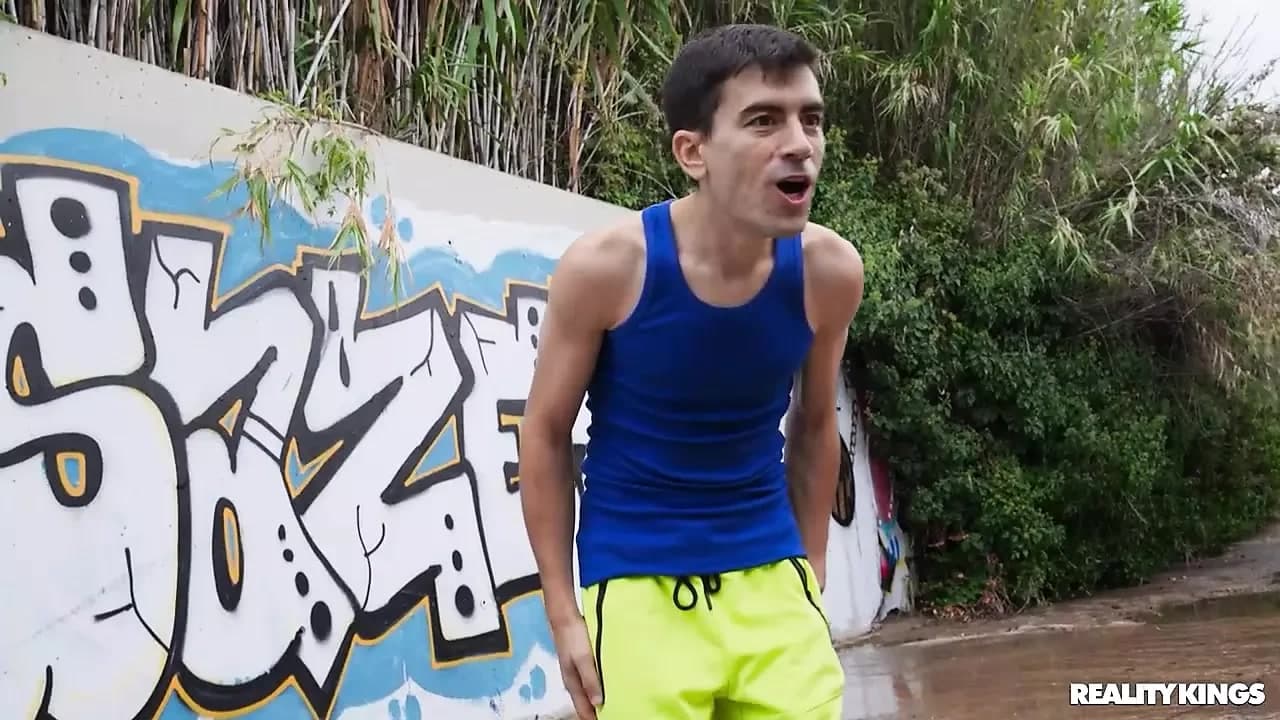 Açık havada anal bisiklete biniyor reality kings