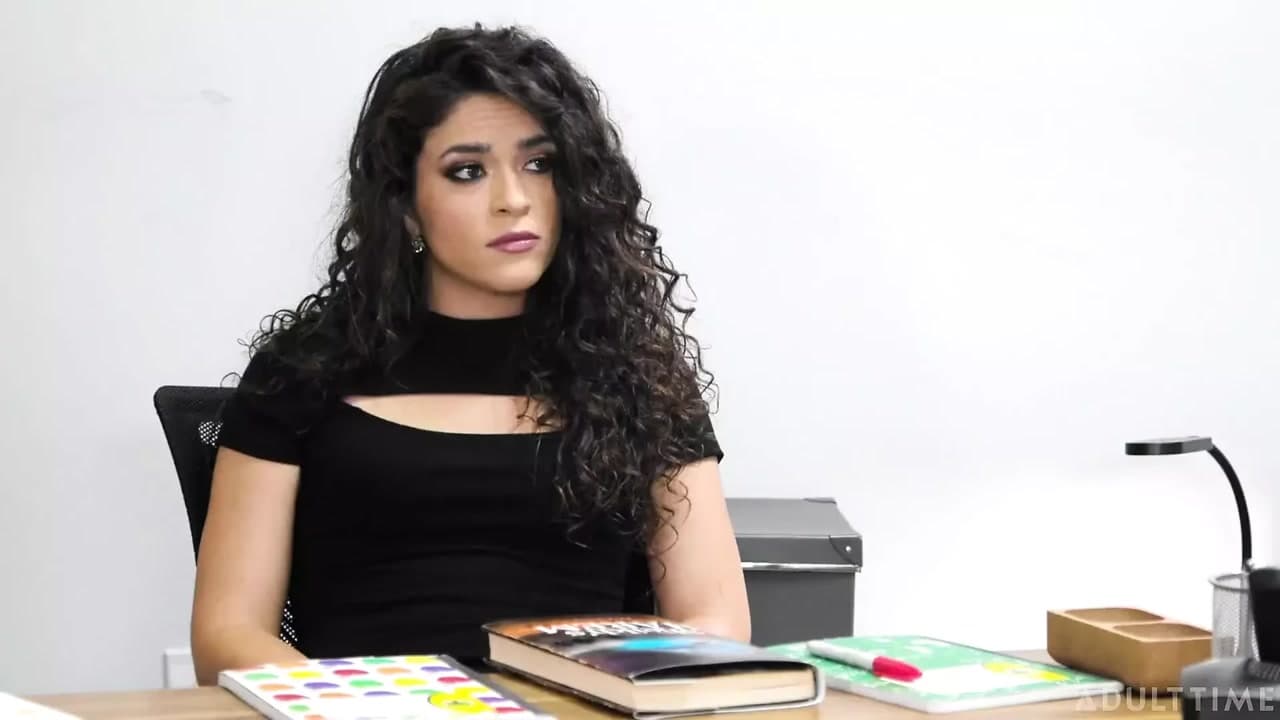 Adult Time - pawg victoria voxxx iş yerinde mastürbasyon yaparken yakalandıktan sonra patronu tarafından sert sikiliyor!