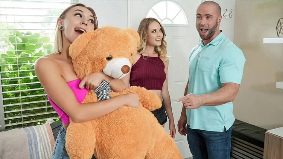 Aile vuruşları - sapık üvey kardeş, masum adım ablasını mükemmel bir oral seks nasıl teslim edeceği konusunda öğretmenler