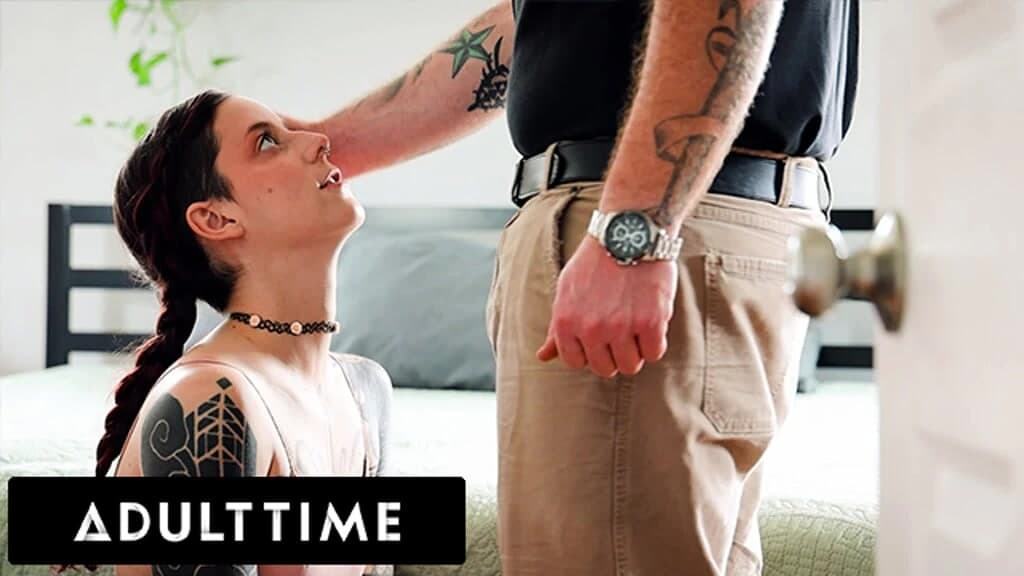 ADULT TIME - itaatkar kamera hasarı domine ediliyor ve burly damızlık tarafından fışkırtarak orgazm oluyor!